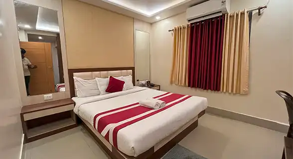 Comfortable and well-appointed room in New Digha  for a peaceful getaway at Sona Jhuri
